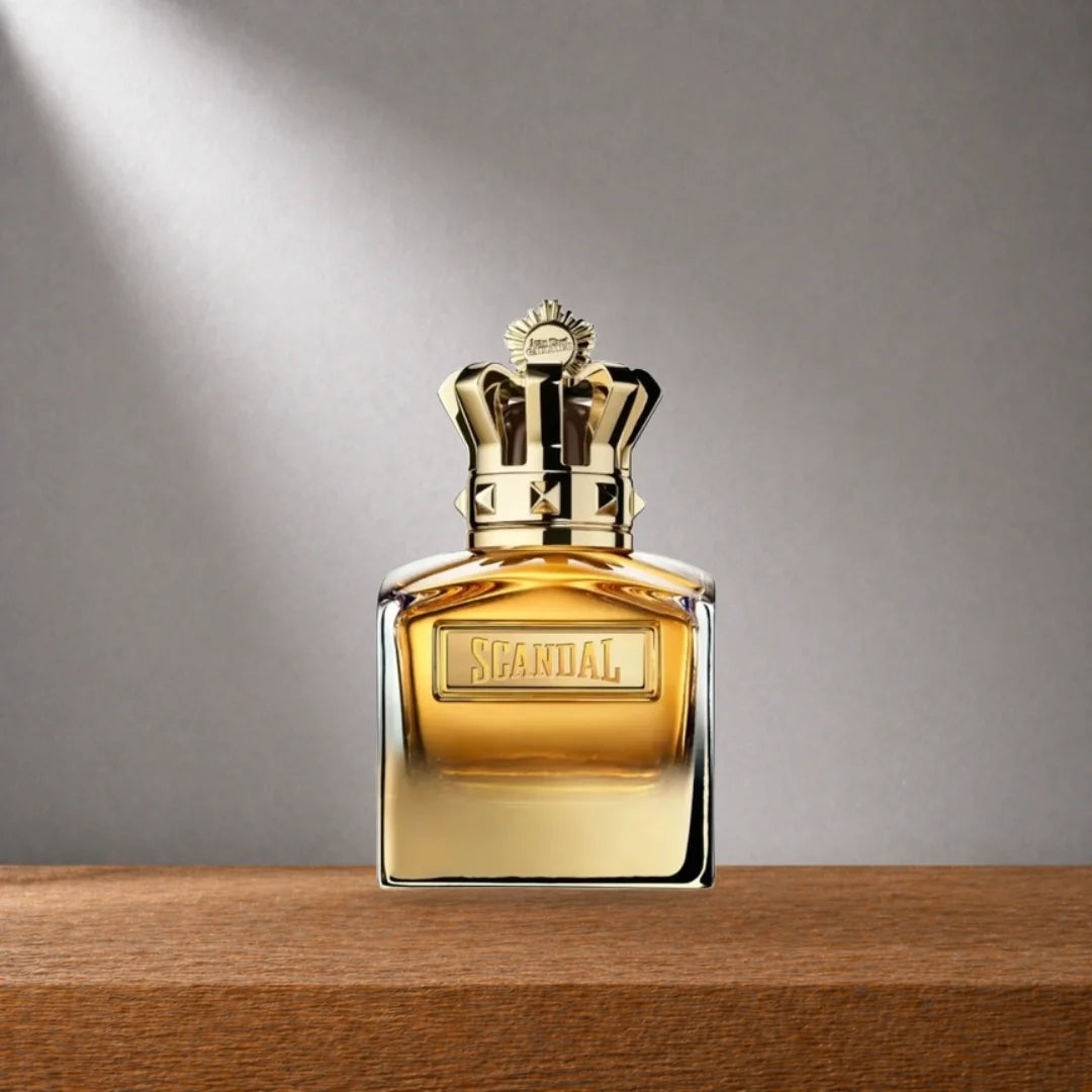 Inspirado en Scandal Pour Homme Absolu