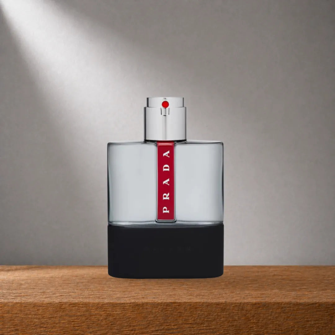 Inspirado en Luna Rossa Carbon
